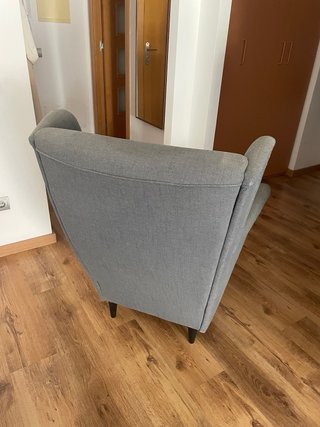 Sillón Strandmon gris Ikea
