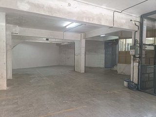 Local comercial en alquiler en Gavarra en Cornellà de Llobregat