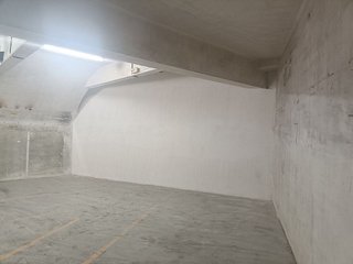 Local comercial en alquiler en Gavarra en Cornellà de Llobregat