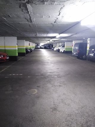 Garaje en alquiler en Vila de Gràcia en Barcelona