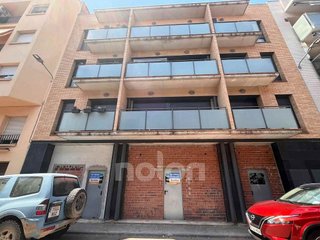 Local comercial en venta en El Poble Sec en Igualada