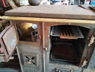 Cocina de leña renovada