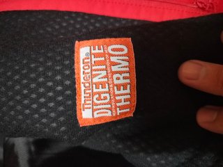 Chaqueta Phenix Roja Talla M
