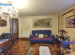 Casa adosada en venta en Alfoz de Quintanadueñas