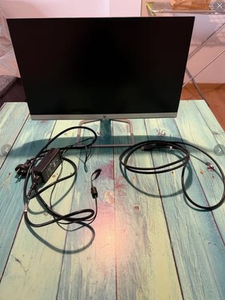 Pack Monitor HP, Ratón Razer y Teclado Tempested