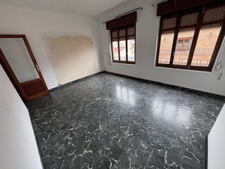 Piso en venta en El Carril - Paseo de Chapi en Villena