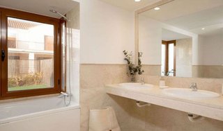 Casa adosada en venta en Doña Julia Golf en Casares