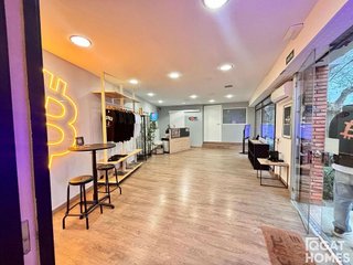 Local comercial en alquiler en Centre - Estació en Sant Cugat del Vallès