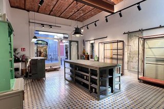 Local comercial en alquiler en Vila de Gràcia en Barcelona