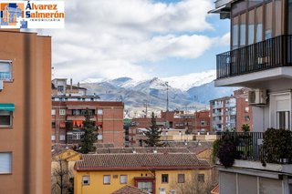 Piso en alquiler en Barrio de Zaidín en Granada