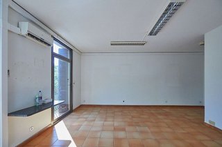 Oficina en alquiler en Vila de Gràcia en Barcelona