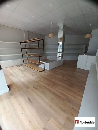 Local comercial en alquiler en Centro - Desierto - Arrontegi en Barakaldo