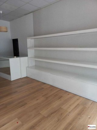 Local comercial en alquiler en Centro - Desierto - Arrontegi en Barakaldo