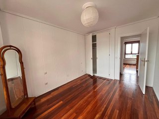 Piso en alquiler en Cuatro Caminos en Santander