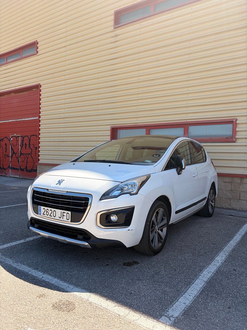 Peugeot 3008 2015 - foto 1
