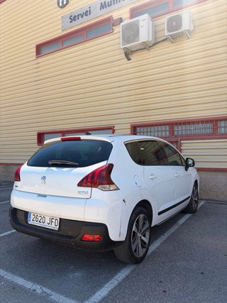 Peugeot 3008 2015