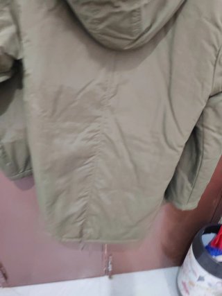 Chaquetón verde talla XL con forro naranja