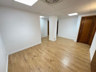 Oficina en alquiler en Sant Gervasi - Galvany en Barcelona