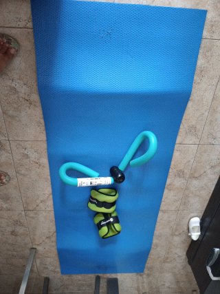 Set de gimnasio: esterilla, pesas,tonificado y abs