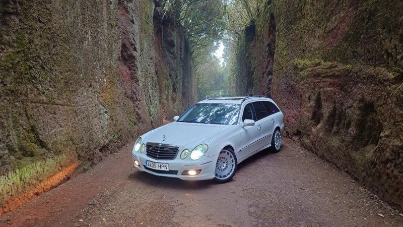 Mercedes e220 w211 Ranchera - foto 1