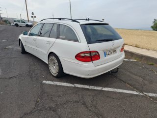 Mercedes e220 w211 Ranchera