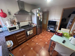 Casa adosada en venta en La Paz en Villena