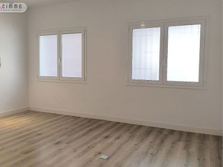Oficina en alquiler en Les Tres Torres en Barcelona