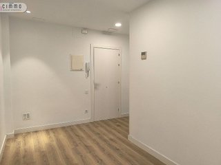 Oficina en alquiler en Les Tres Torres en Barcelona