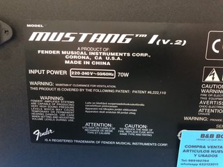 Amplificador fender mustang I V2