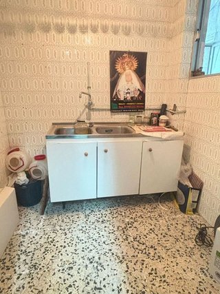 Local comercial en venta en Jódar