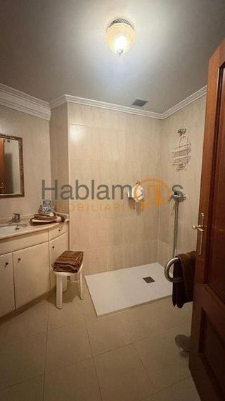 Piso en venta en Zona de Plaza de Barcelos en Pontevedra