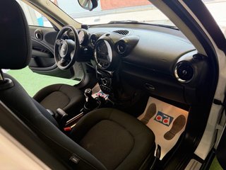 MINI Countryman 2015