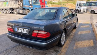 Mercedes-Benz Clase E 2001