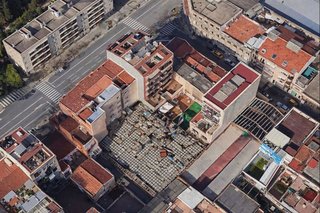 Local comercial en alquiler en Les Arenes - La Grípia  Can Montllor en Terrassa