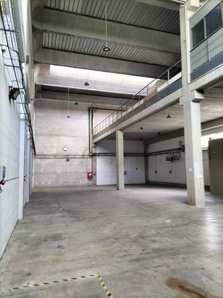 Nave industrial en alquiler en Pomar en Badalona