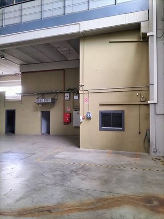 Nave industrial en alquiler en Pomar en Badalona