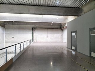 Nave industrial en alquiler en Pomar en Badalona