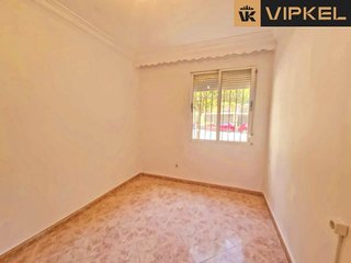Piso en alquiler en Polígonos - Recinto Ferial Cortijo de Torres en Málaga