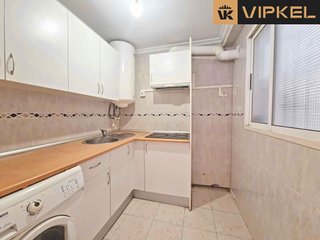 Piso en alquiler en Polígonos - Recinto Ferial Cortijo de Torres en Málaga