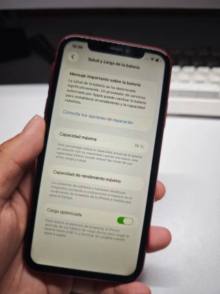iPhone 11 128GB Rojo