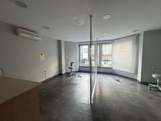 Oficina en venta en Zona de Plaza de Barcelos en Pontevedra