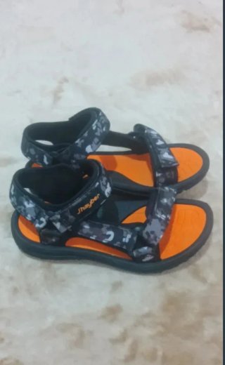 Sandalias niño camuflaje naranja 32