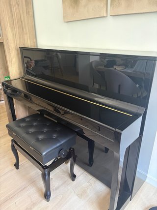 Piano Kawai K200 con banqueta 2021