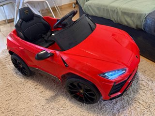 Coche a batería Lamborghini URUS Rojo