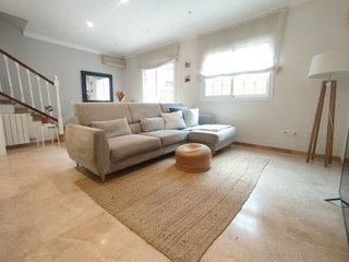 Casa adosada en venta en Bufalà en Badalona