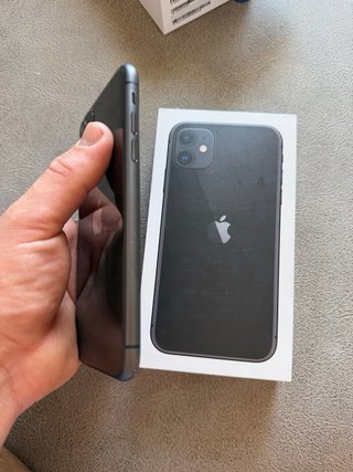 iPhone 11 64GB Space Gray