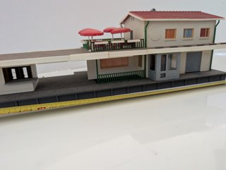 Estación / Restaurante Pola escala H0