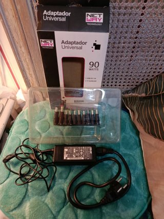 Adaptador Universal NET WAY 90W