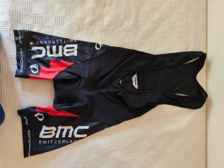 Conjunto Maillot y Culote BMC