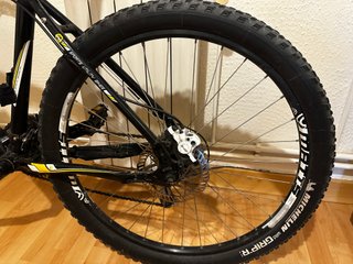 Bicicleta Mérida MattsPro 26 + Casco